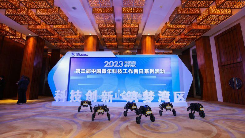 数据可视化报表制作工具哪个好用